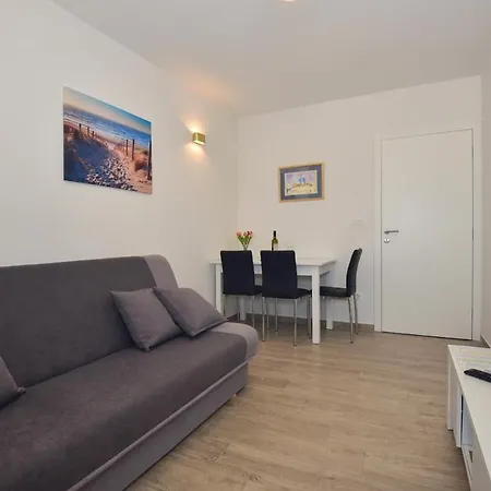 Apartment Anka Makarska